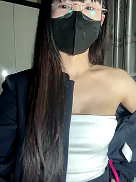 Dior baby online show from 12.22.25