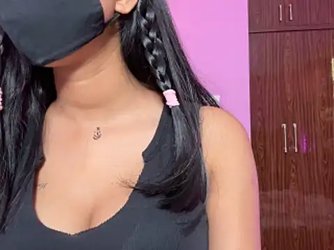 Snapshot of Neha18 chatting on 06.05.26 Neha18 online show from 06.05.26
