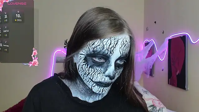 AliceHaris online show from 11.01.25