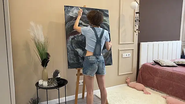 daniellia  online show from 11.24.25