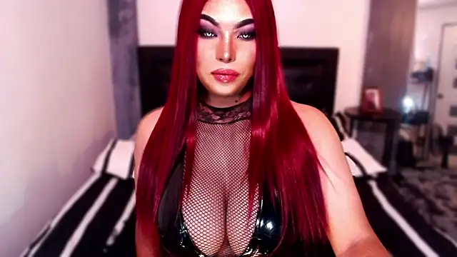 xTrixieMae online show from 09.25.25