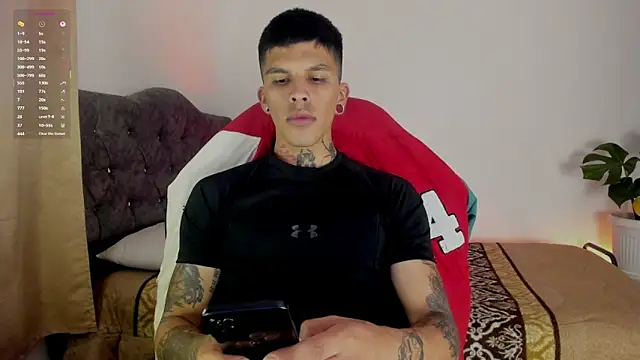 Savajelust online show from 11.08.25