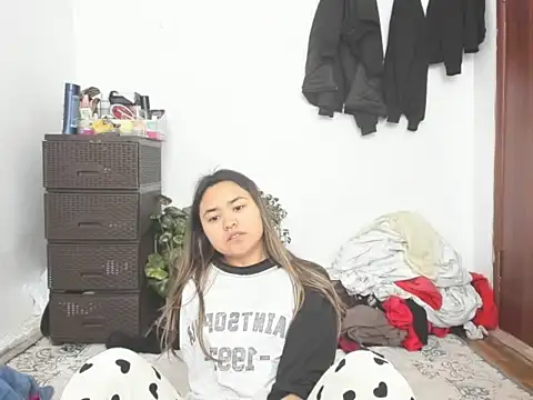 saika blush online show from 04.20.26