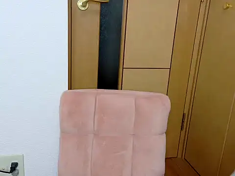 Snapshot of -nene-chan chatting on 10.10.25 -nene-chan online show from 10.10.25