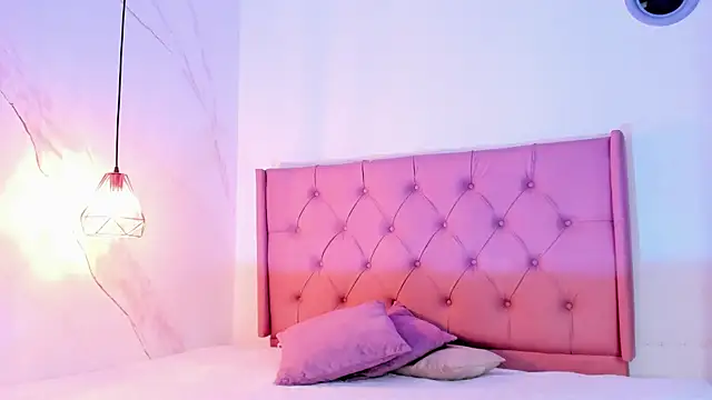 Bellarohs online show from 11.04.25