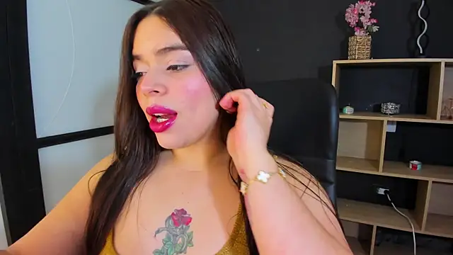 sunnypaytton online show from 09.14.25