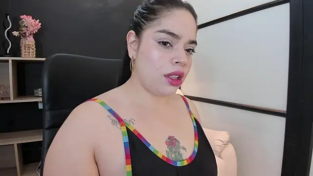 sunnypaytton online show from 09.17.25