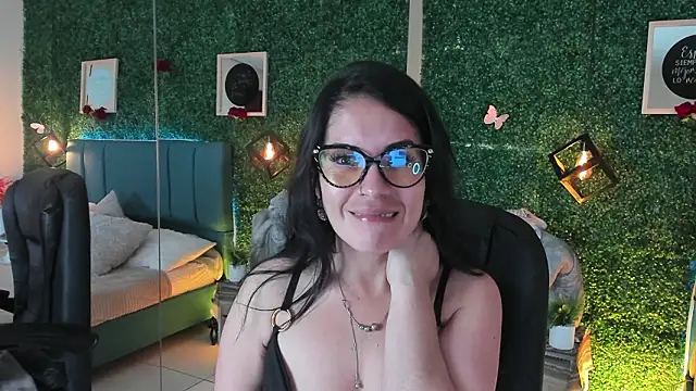 Linagh  online show from 02.02.26