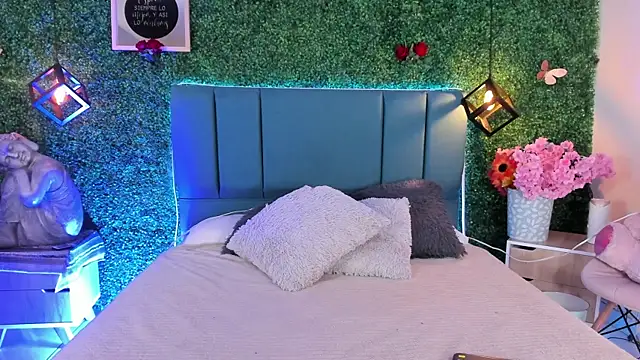 Linagh  online show from 04.07.26