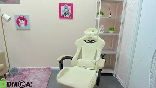 R0cket bunny online show from 10.19.25