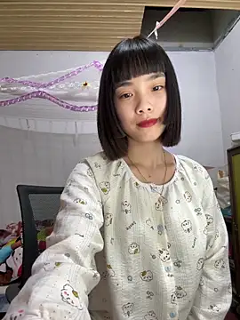 Snapshot of andymi1 chatting on 05.16.26 andymi1 online show from 05.16.26