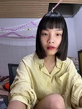 Snapshot of andymi1 chatting on 05.22.26 andymi1 online show from 05.22.26