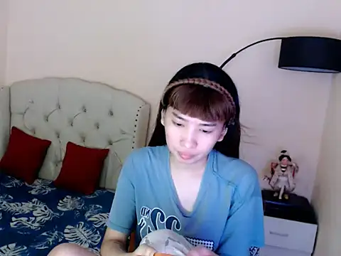 Snapshot of ShantalFoxxy_ chatting on 06.11.26 ShantalFoxxy online show from 06.11.26