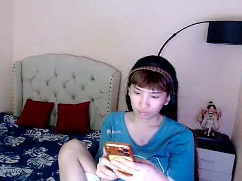 Snapshot of ShantalFoxxy_ chatting on 07.19.26 ShantalFoxxy online show from 07.19.26