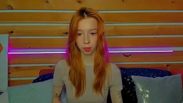 Lori Williams online show from 02.02.26