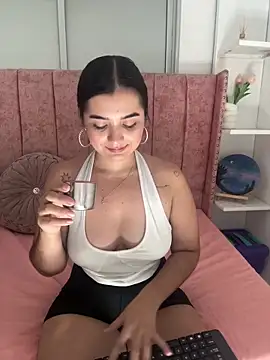 salomecute21 online show from 03.30.26