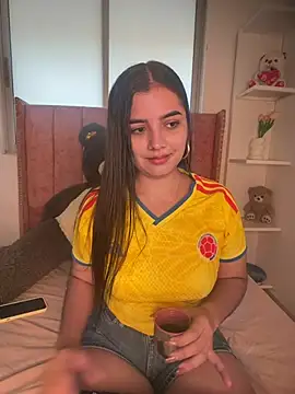 Snapshot of salomecute21 chatting on 07.03.26 salomecute21 online show from 07.03.26