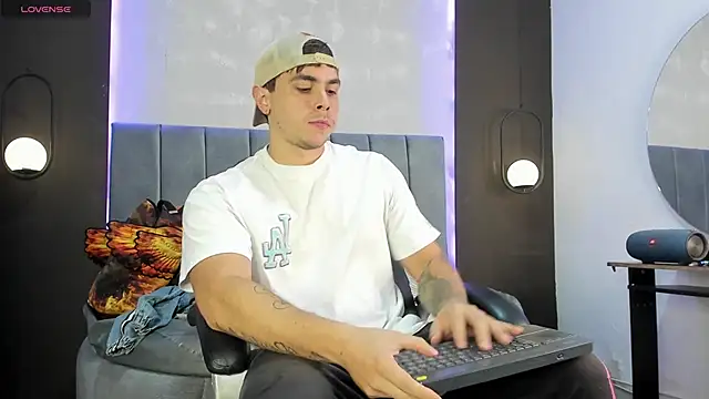 Liam walk  online show from 10.28.25