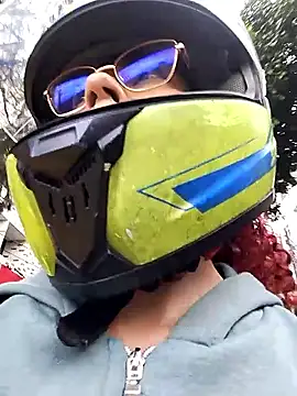 Pamelamiler   online show from 02.18.26