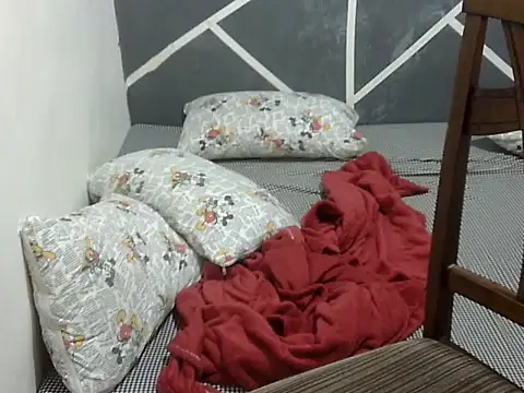 AsianbouncieGIRL online show from 12.04.25