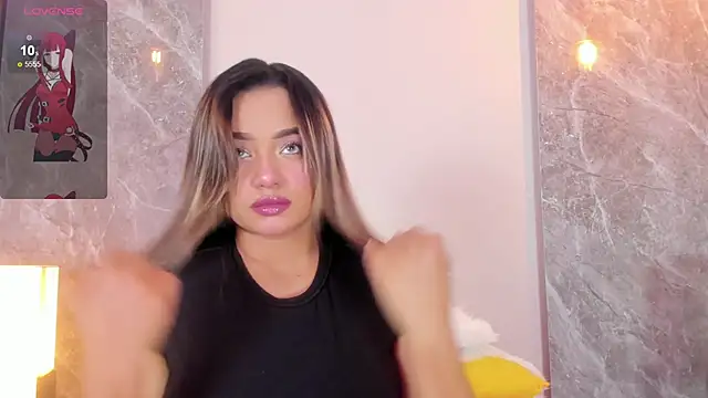 Emma hunter  online show from 11.12.25