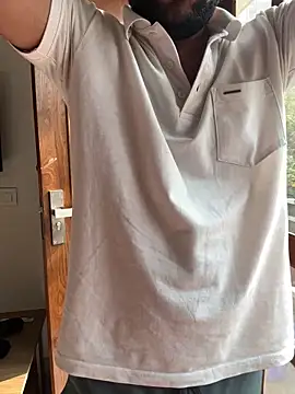 Snapshot of Sid_____123 chatting on 11.18.25 Sid 123 online show from 11.18.25