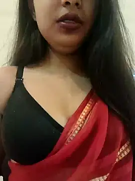 Maahhii 2 online show from 10.20.25