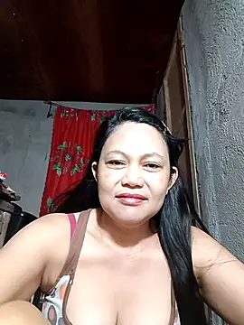 Everleigh mom online show from 11.20.25