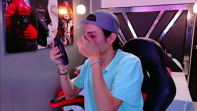 alandelrey57 online show from 02.10.26