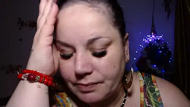 andreea2011 online show from 10.14.25