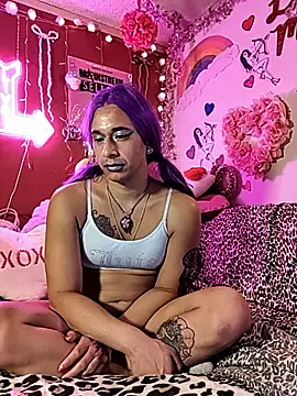 Snapshot of TranSexualJade95 chatting on 01.16.26 TranSexualJade95 online show from 01.16.26