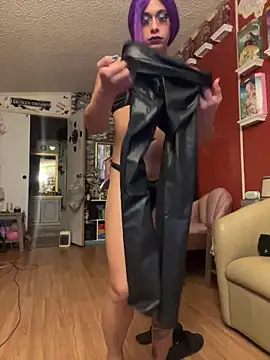 Snapshot of TranSexualJade95 chatting on 02.16.26 TranSexualJade95 online show from 02.16.26