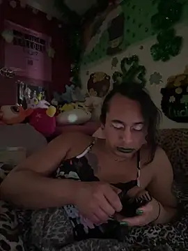 Snapshot of TranSexualJade95 chatting on 02.28.26 TranSexualJade95 online show from 02.28.26