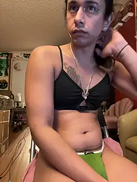 Snapshot of TranSexualJade95 chatting on 03.05.26 TranSexualJade95 online show from 03.05.26