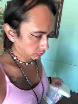 Snapshot of TranSexualJade95 chatting on 04.11.26 TranSexualJade95 online show from 04.11.26