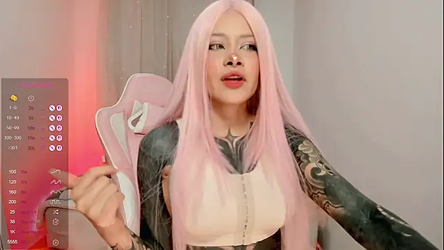 Snapshot of AlinaLukyanova chatting on 02.13.26 AlinaLukyanova online show from 02.13.26