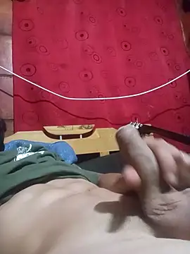 Snapshot of alexandercruz chatting on 12.20.25 alexandercruz online show from 12.20.25