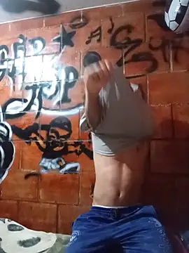 Snapshot of alexandercruz chatting on 02.27.26 alexandercruz online show from 02.27.26