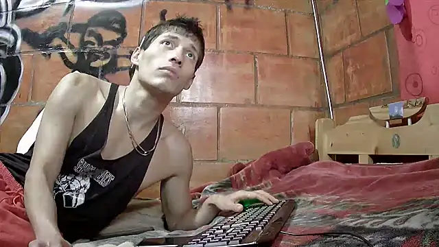 Snapshot of alexandercruz chatting on 07.04.26 alexandercruz online show from 07.04.26