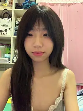 YuKino-999 online show from 10.10.25