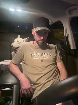 Snapshot of thejohnryancollection chatting on 09.23.25 thejohnryancollection online show from 09.23.25