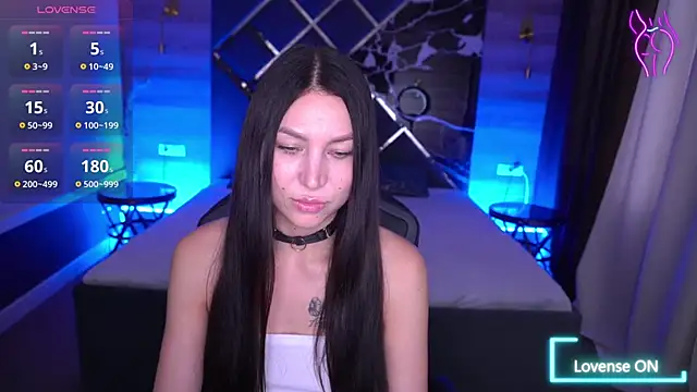 EliseVelour online show from 11.11.25