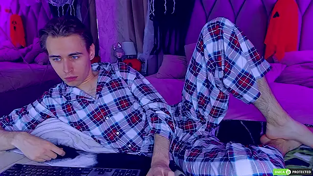 WilliamDyson online show from 10.20.25