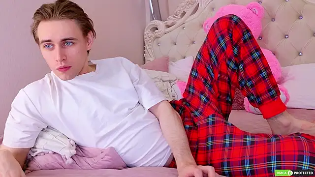 WilliamDyson online show from 04.05.26