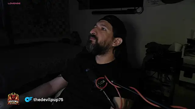 DevilPup75  online show from 02.01.26