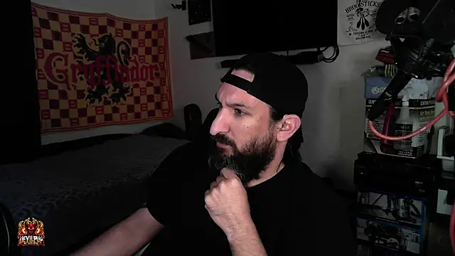 Snapshot of DevilPup75_ chatting on 04.14.26 DevilPup75 online show from 04.14.26