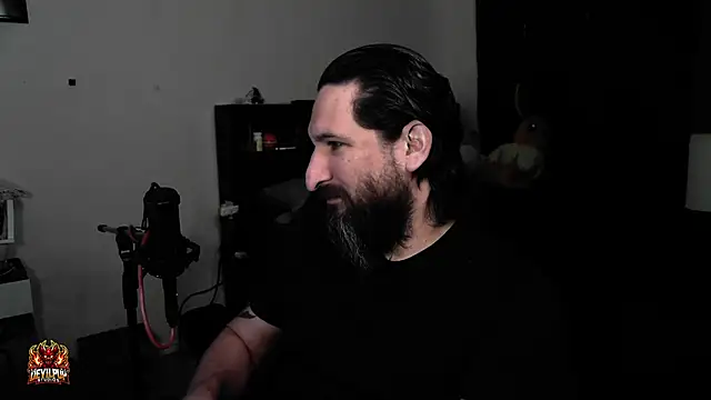 Snapshot of DevilPup75_ chatting on 04.21.26 DevilPup75 online show from 04.21.26