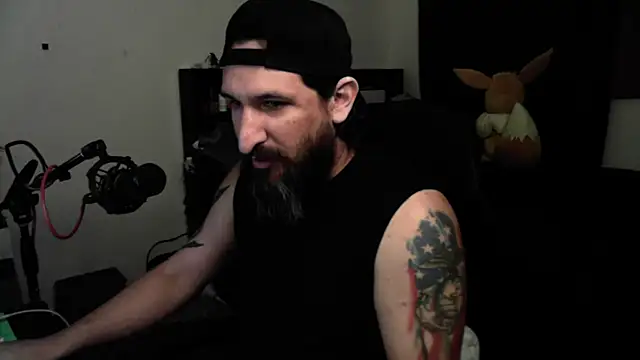 Snapshot of DevilPup75_ chatting on 04.25.26 DevilPup75 online show from 04.25.26