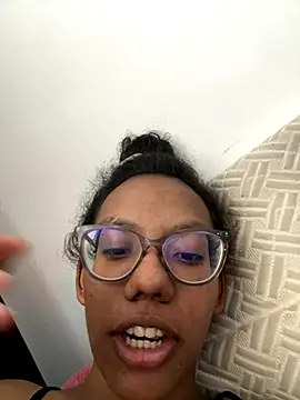 Valen1800 online show from 09.21.25