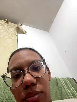 Valen1800 online show from 12.19.25